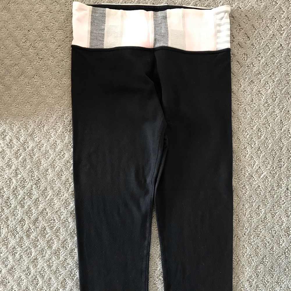 Lululemon crops